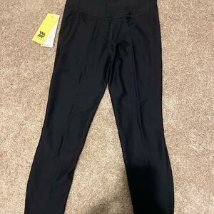 All in Motion Black High-Waisted Workout  Leggings Size Small NWT